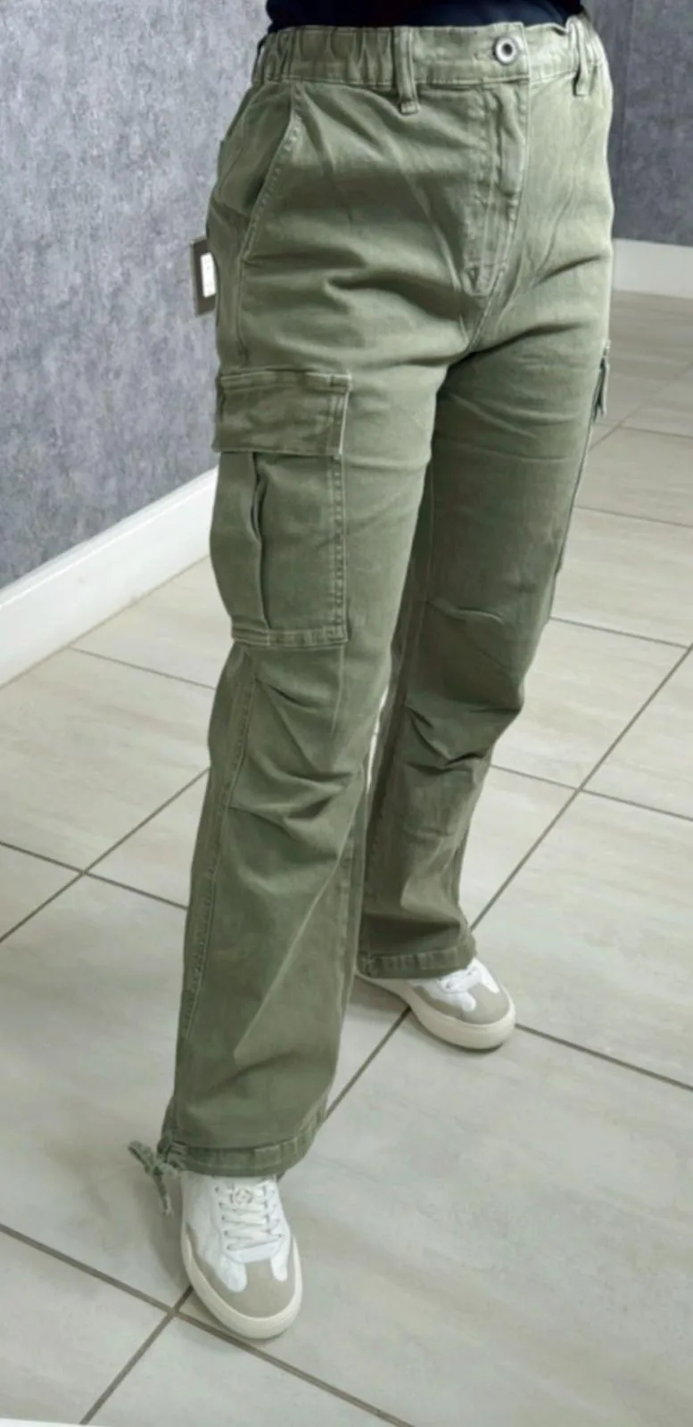 4514 Straight leg cargo pants