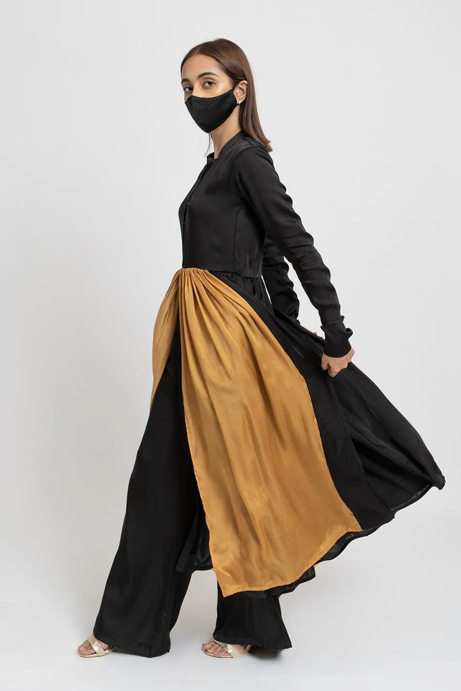 Black & Gold Co-Ord Set With Mask
