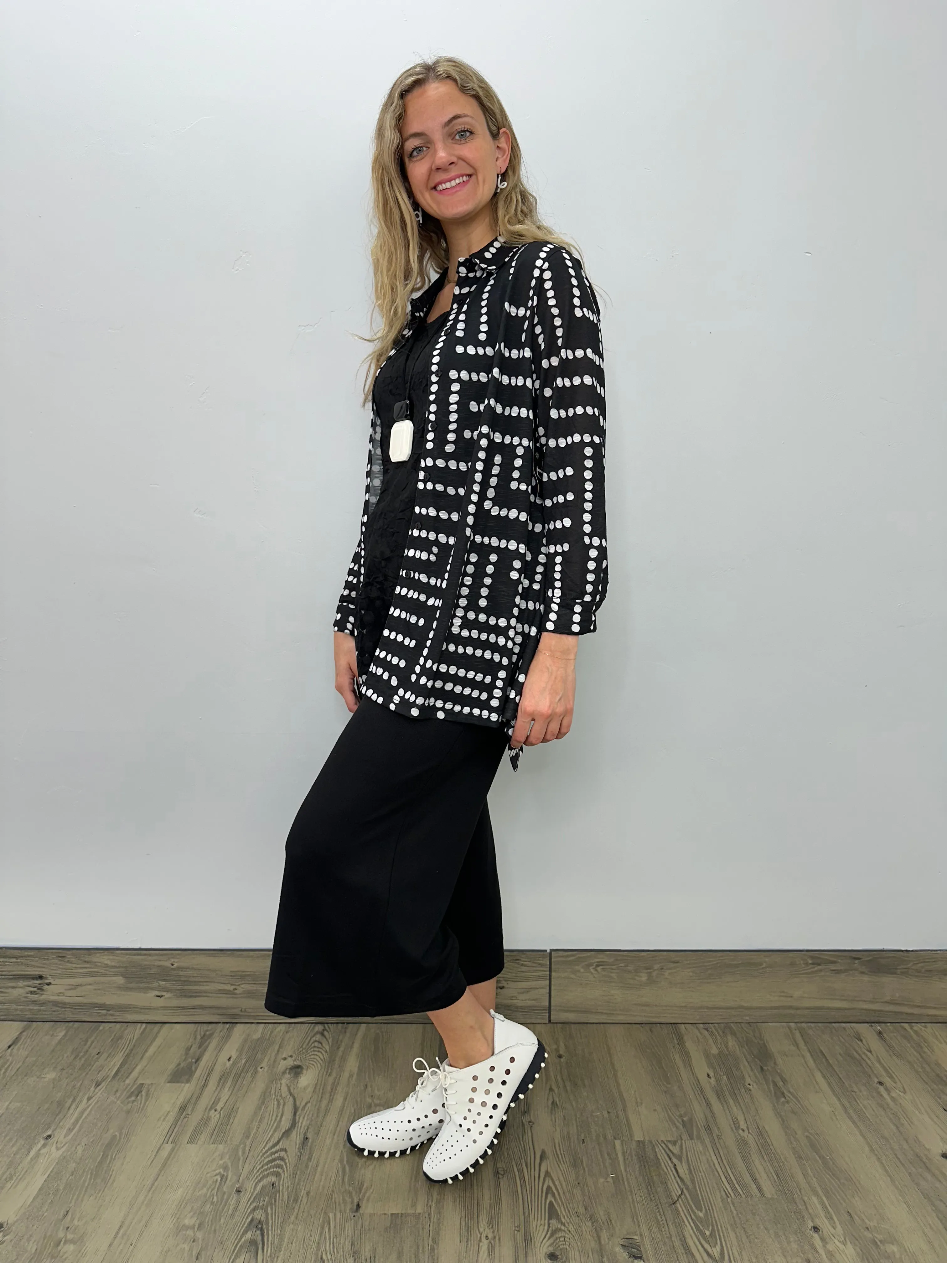 Black and White Dots Collared Button Down Top
