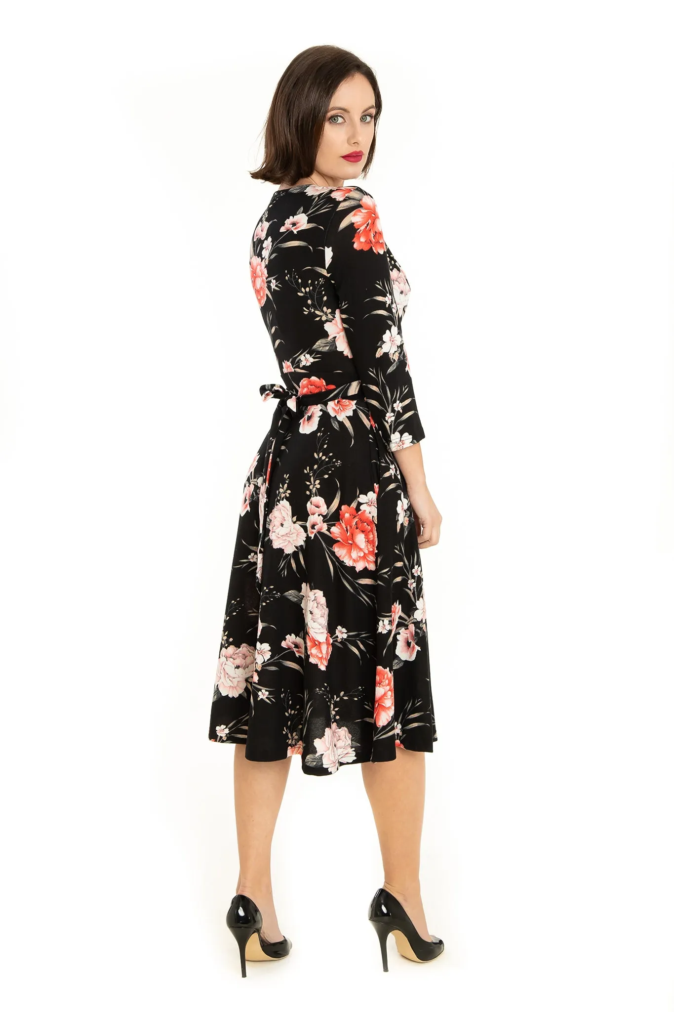 Black Chrysanthemum Pattern Knit Dress