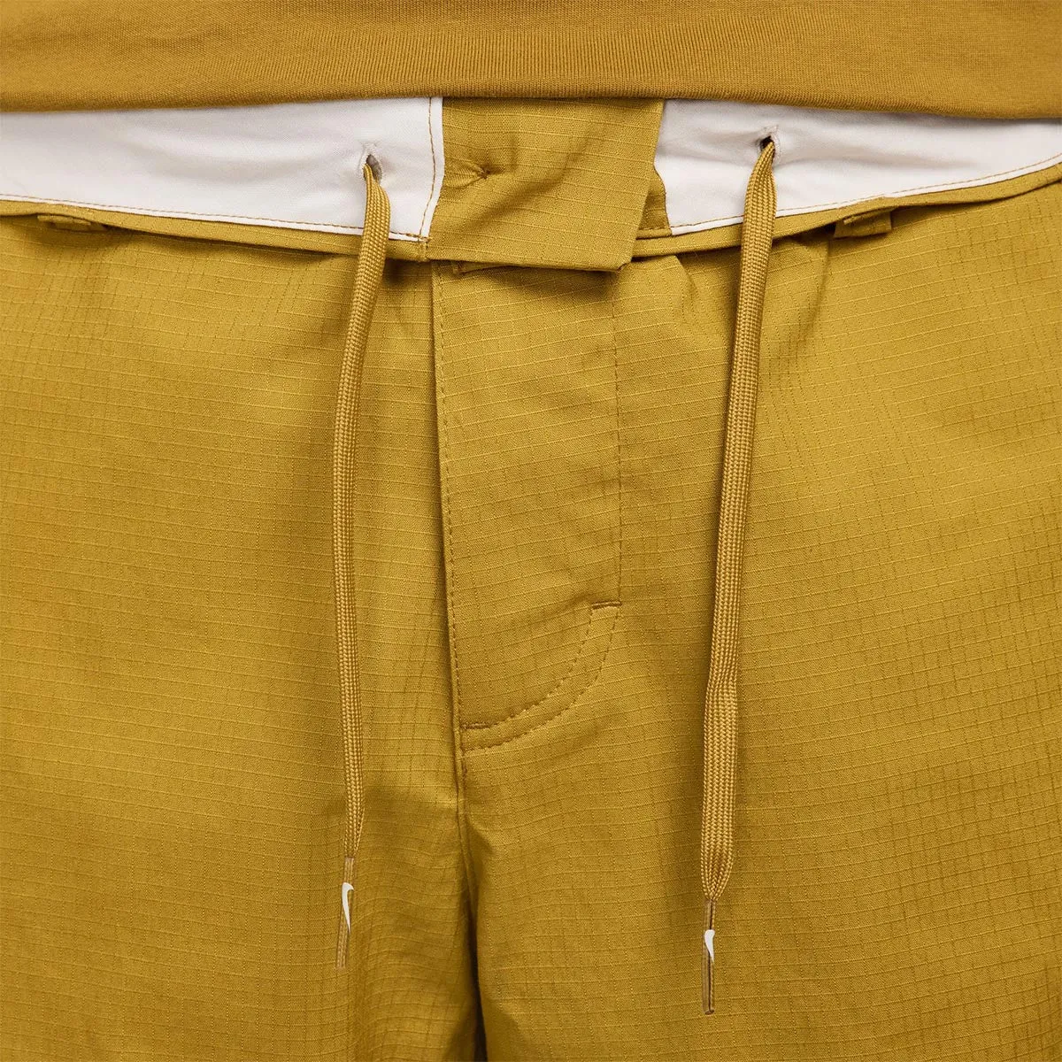Nike SB - Kearny Cargo Pants Yellow