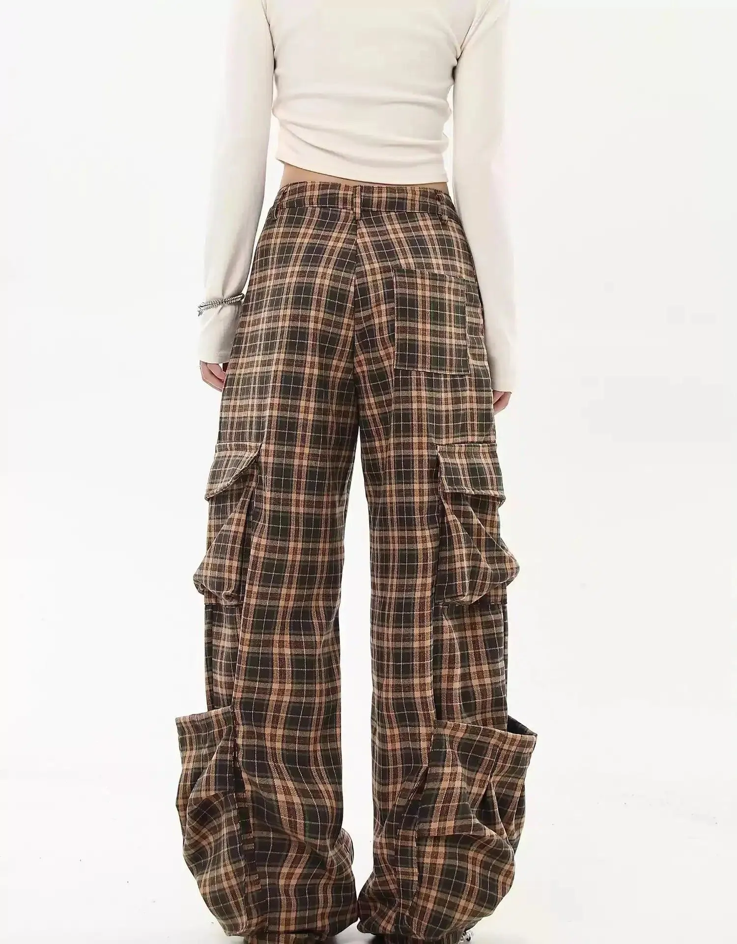 Oversized Pocket Plaid Cargo Pants