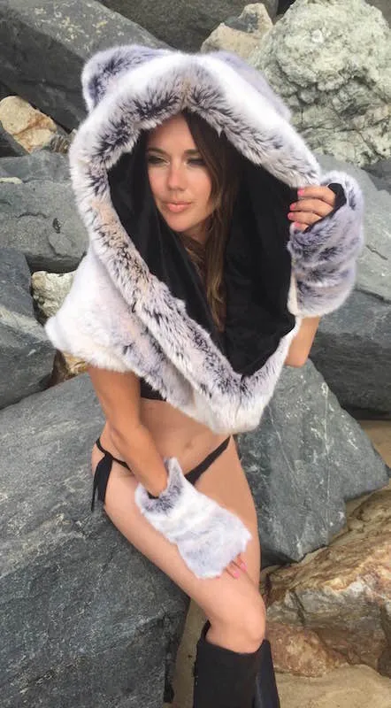 Simian Hood in "Pegasus" Chinchilla